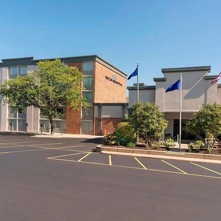 Sonesta Hotel Grand Rapids Airport Kentwood Exterior photo